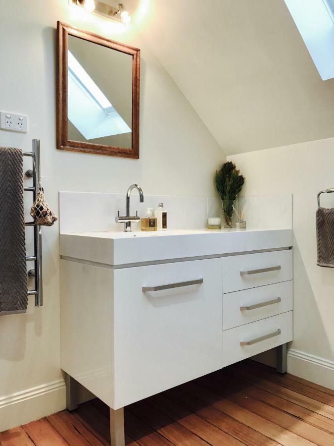 Loft Over The Vines Richmond
